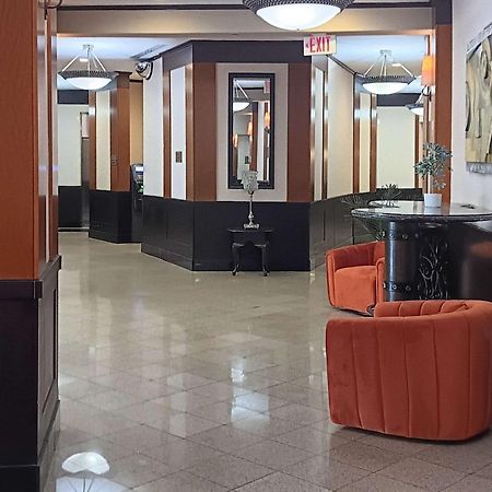 Clarion Hotel & Suites Mount Laurel Eksteriør bilde