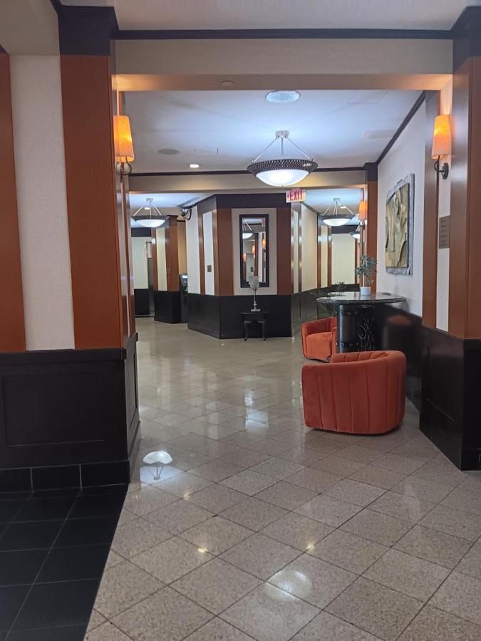Clarion Hotel & Suites Mount Laurel Eksteriør bilde