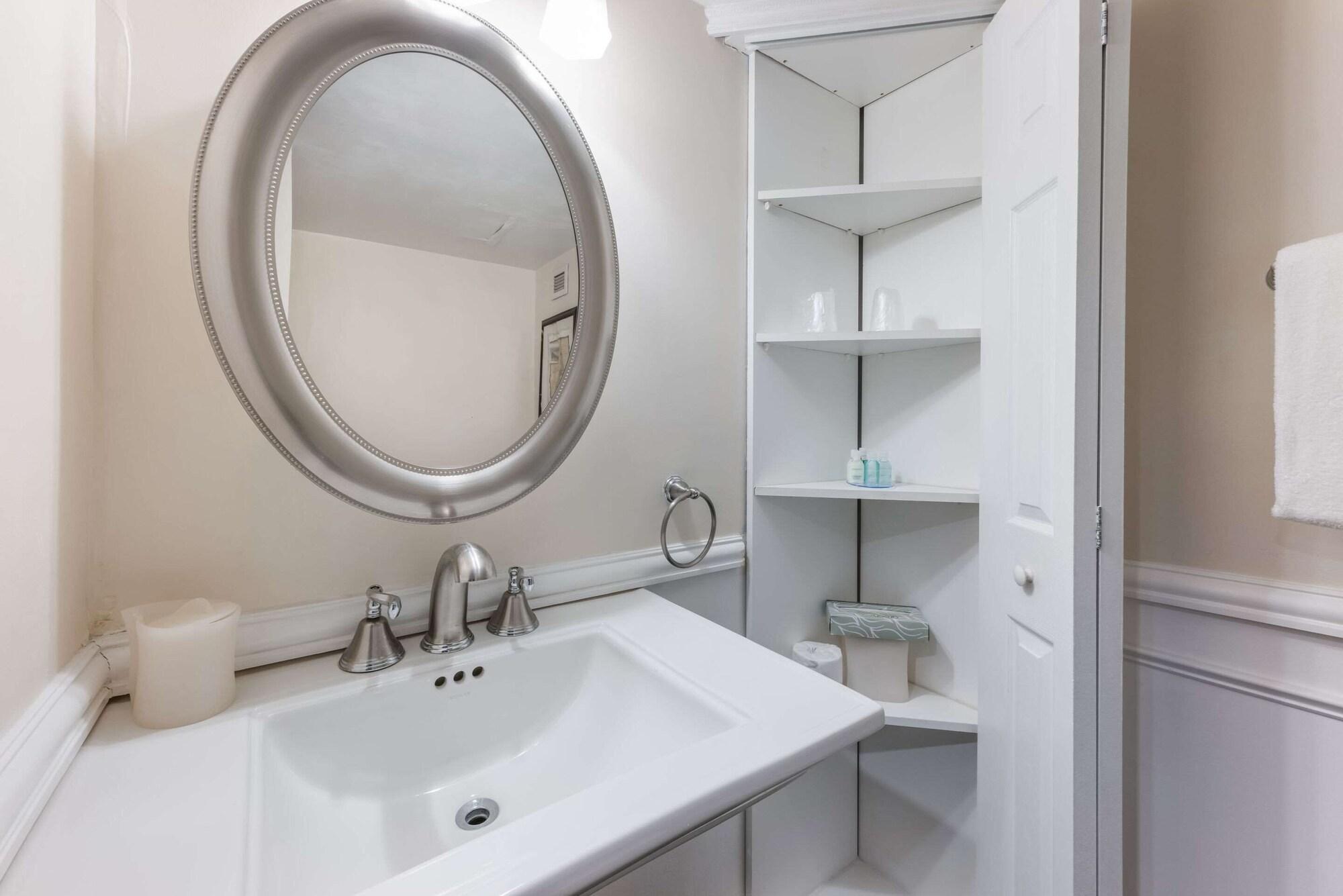 Clarion Hotel & Suites Mount Laurel Eksteriør bilde
